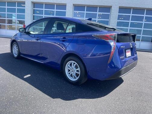2018 Toyota Prius Two