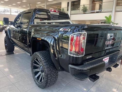 Onyx Black 2018 GMC Sierra 1500 Denali
