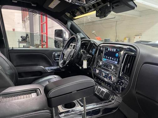 Onyx Black 2018 GMC Sierra 1500 Denali
