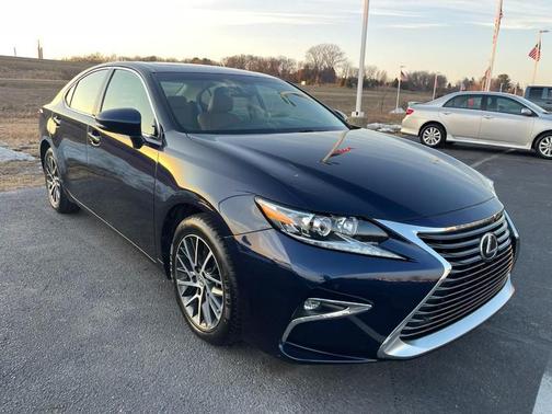 2016 Lexus ES 350 Base