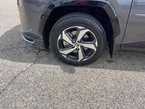 2022 Toyota RAV4 Prime SE
