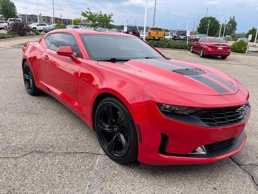 2021 Chevrolet Camaro RWD Coupe LT1