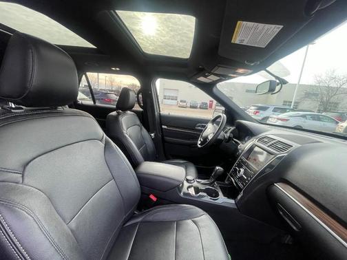 2019 Ford Explorer Limited