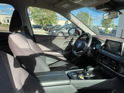2021 Nissan Rogue S
