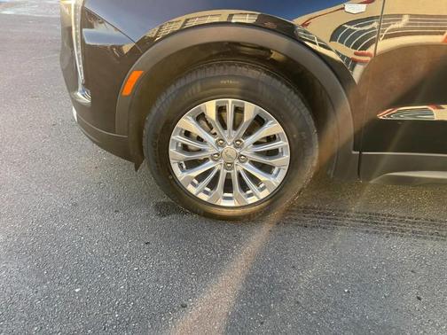 2024 Cadillac XT4 Luxury