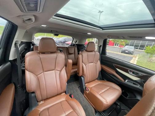 Crystal Black Silica 2021 Subaru Ascent Touring 7-Passenger