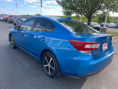 Sapphire Blue Pearl 2022 Subaru Impreza Premium