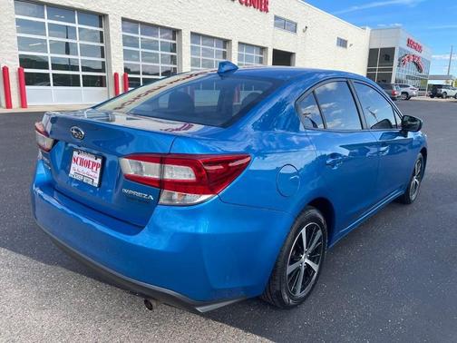 Sapphire Blue Pearl 2022 Subaru Impreza Premium