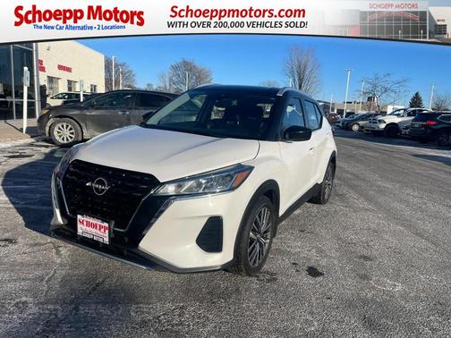 2023 Nissan Kicks SV