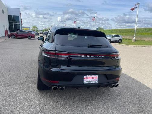 2019 Porsche Macan Base