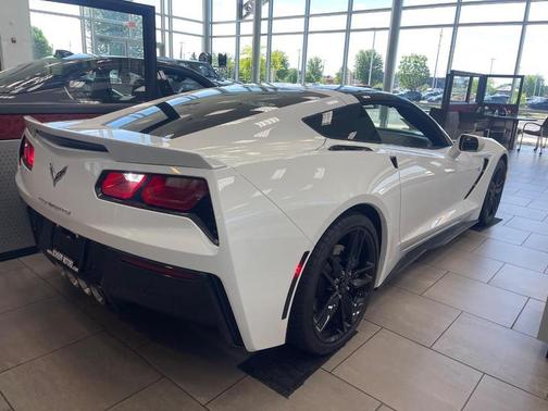 Arctic White 2016 Chevrolet Corvette Stingray Z51