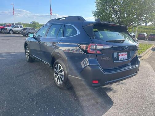 Cosmic Blue Pearl 2024 Subaru Outback Base