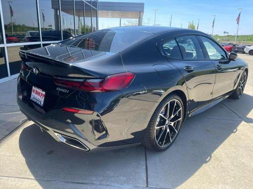 2022 BMW 840 i xDrive