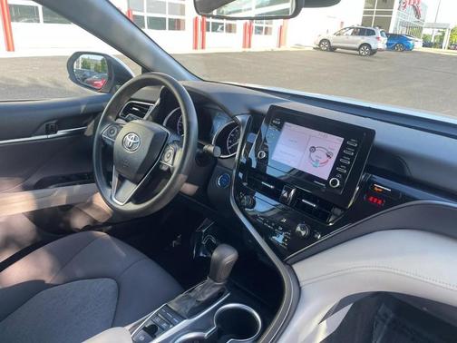 White 2022 Toyota Camry LE