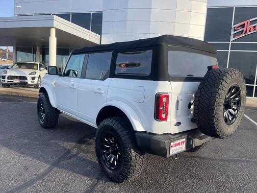Oxford White 2021 Ford Bronco Outer Banks