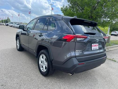 2020 Toyota RAV4 Hybrid XLE