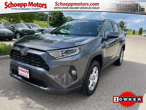 2020 Toyota RAV4 Hybrid XLE