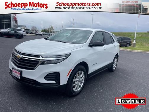 Summit White 2022 Chevrolet Equinox LS