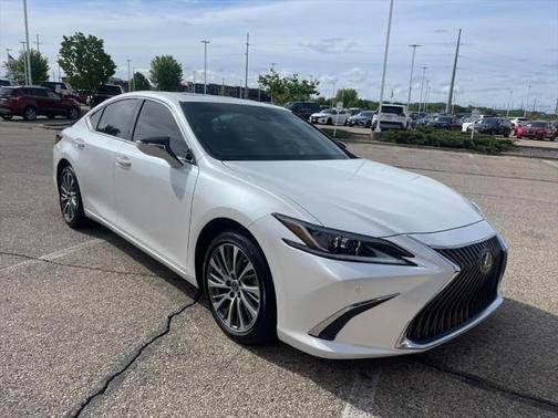 2019 Lexus ES 350 Premium