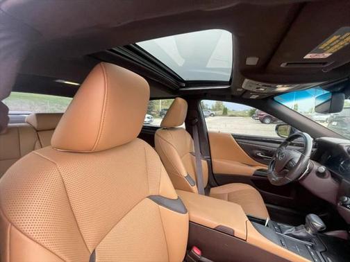 2019 Lexus ES 350 Premium