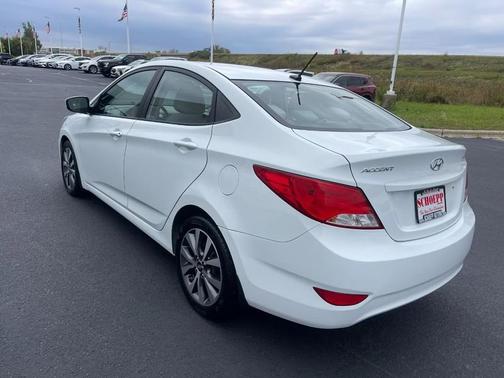 2017 Hyundai Accent Value Edition