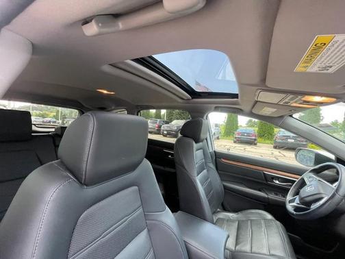 White Diamond Pearl 2017 Honda CR-V EX-L