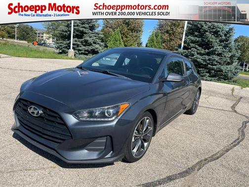 2019 Hyundai Veloster 2