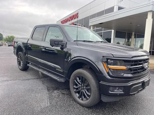 Agate Black Metallic 2024 Ford F-150 XLT