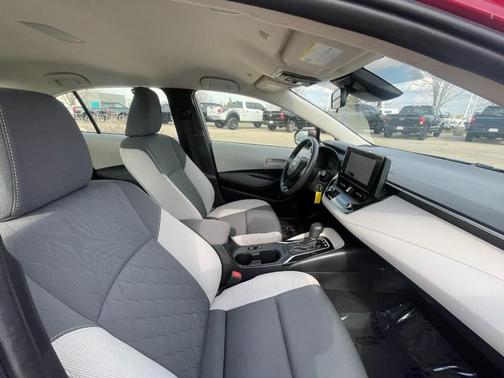 2023 Toyota Corolla Hybrid LE
