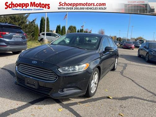 2015 Ford Fusion SE