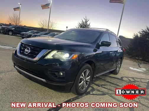 2019 Nissan Pathfinder SL
