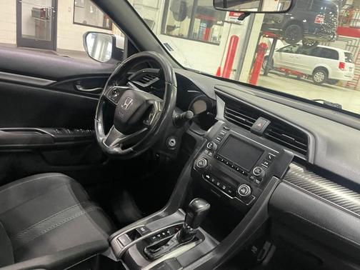 2017 Honda Civic Sport