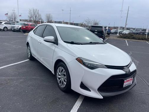 2019 Toyota Corolla LE