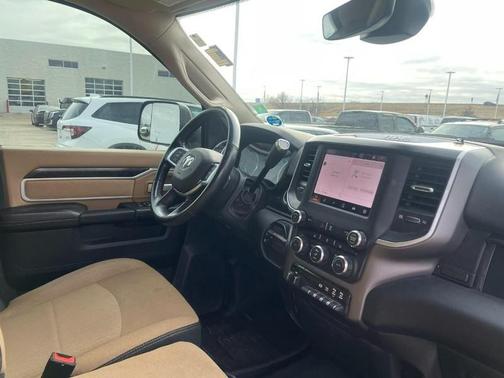 Billet Silver Metallic Clearcoat 2022 RAM 2500 Big Horn Crew Cab 4x4 6'4' Box