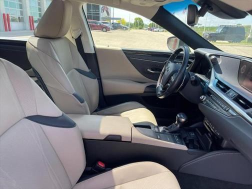 2021 Lexus ES 350 Luxury
