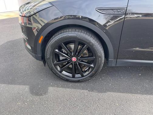 Santorini Black Metallic 2022 Jaguar E-PACE SE P250 AWD Automatic