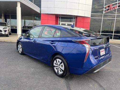 2017 Toyota Prius Two