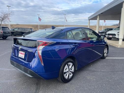 2017 Toyota Prius Two