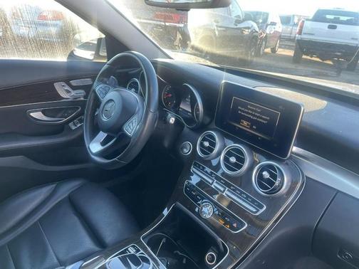 2016 Mercedes-Benz C-Class 
