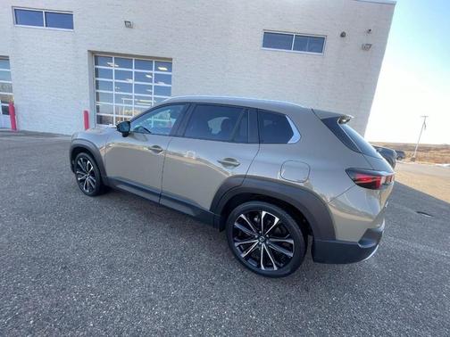 2023 Mazda CX-50 2.5 Turbo