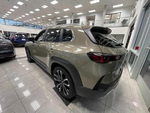 2023 Mazda CX-50 2.5 Turbo