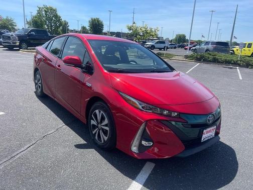 Hypersonic Red 2018 Toyota Prius Prime Advanced