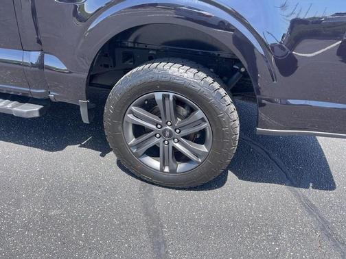 Agate Black Metallic 2023 Ford F-150 Lariat