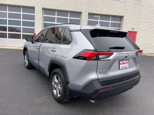 2024 Toyota RAV4 Hybrid LE