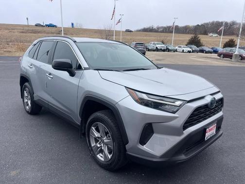 2024 Toyota RAV4 Hybrid LE