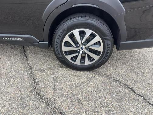 2023 Subaru Outback Premium