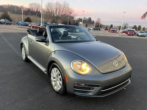 2019 Volkswagen Beetle 2.0T S