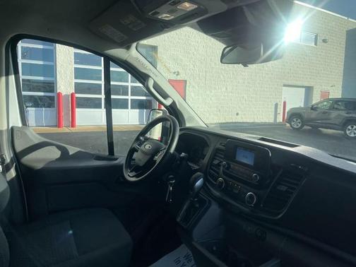 2023 Ford Transit-250 Base