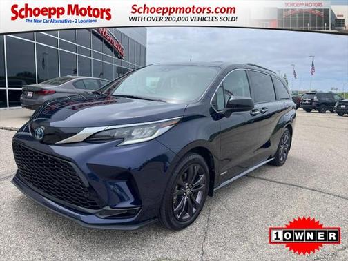 2021 Toyota Sienna XSE 7 Passenger