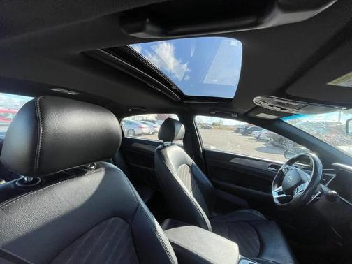 2018 Hyundai SONATA Sport 2.0T